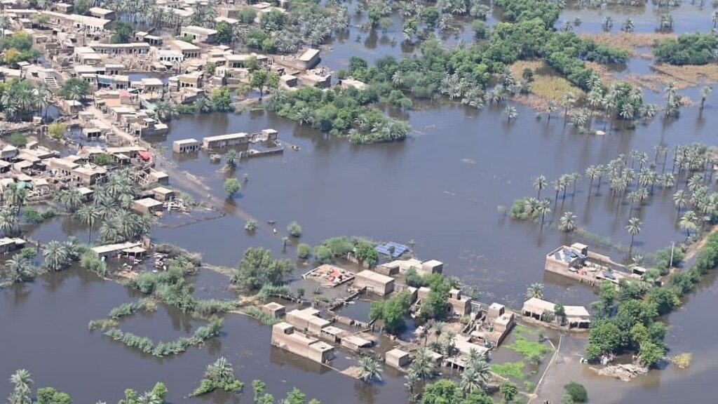 As floods in Pakistan inundate farms and cities, country staring at major food crisis